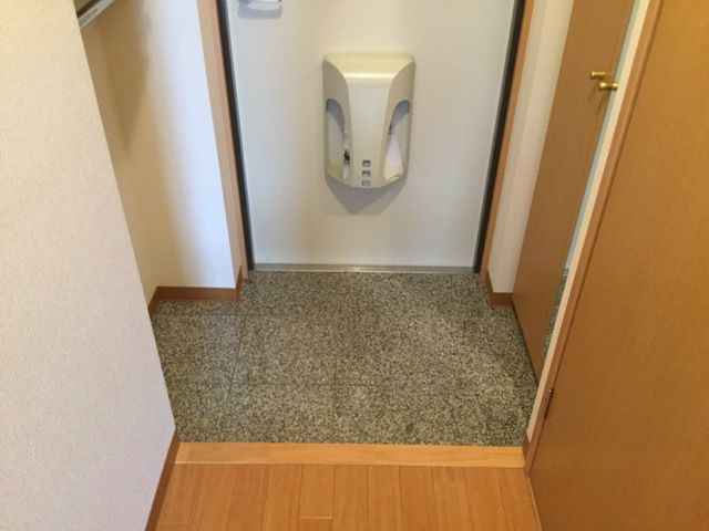 玄関　他部屋参照