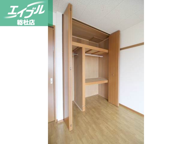 収納　クローゼット