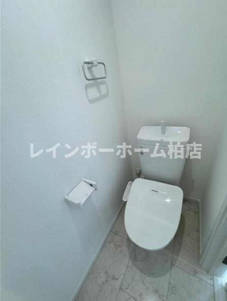 トイレ　トイレもきれいです