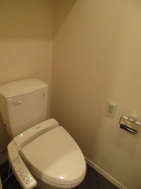 トイレ　清潔感のあるトイレです