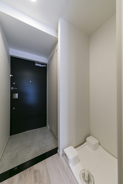 玄関　※写真は同タイプ住戸です。