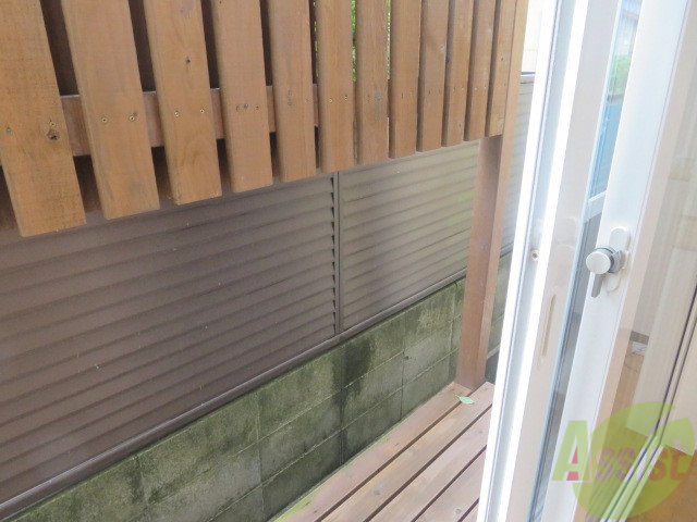 バルコニー　バルコニーは洗濯物を干すスペースが確保されていました。