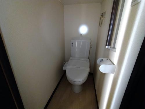 トイレ　温水洗浄便座設置