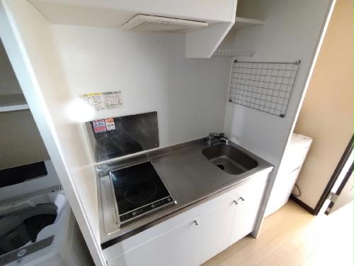 キッチン　シングルレバー設置　シンク広めです♪