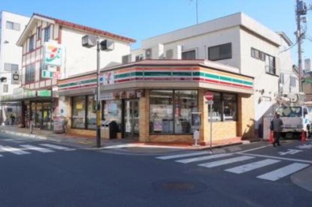 コンビニ　セブンイレブン東小岩5丁目店（コンビニ）まで390m