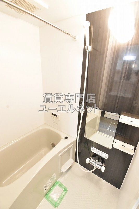 バス・シャワールーム　浴室