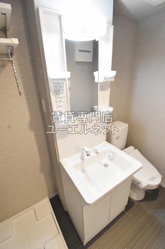 洗面設備　独立洗面台