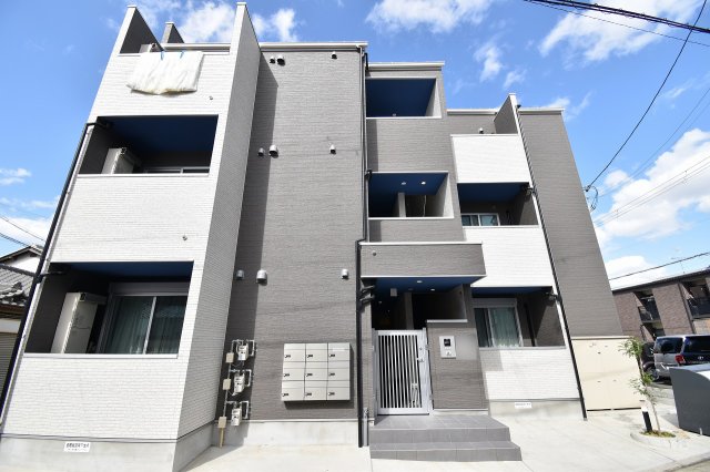 建物外観　綺麗な外観