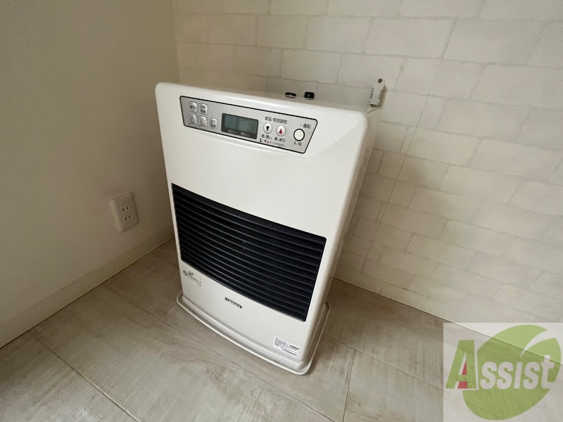 その他設備　暖房です。寒い冬もこれで乗り切りましょう！