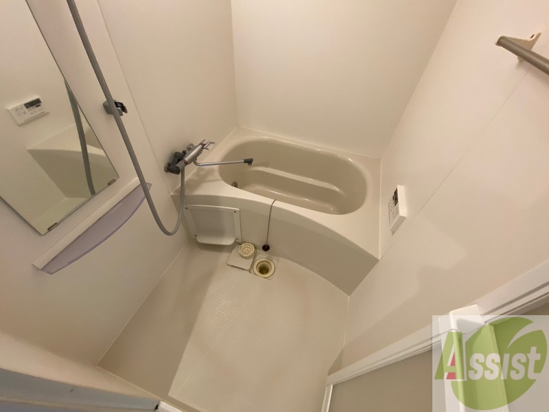 バス・シャワールーム　お風呂です。ゆっくり湯舟につかるのも体に良いですね～