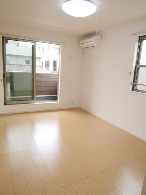 居室・リビング　★広々生活できます★