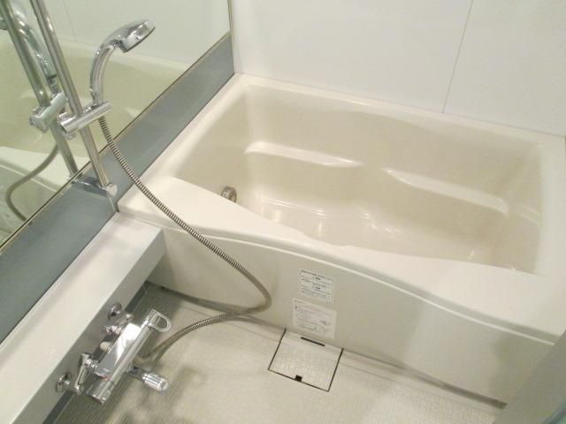 バス・シャワールーム　お風呂