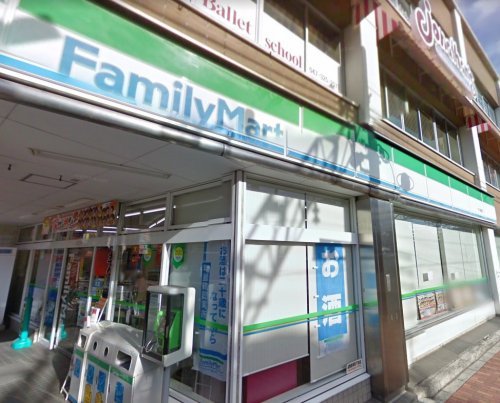 コンビニ　ファミリーマート 市川真間店（コンビニ）まで134m