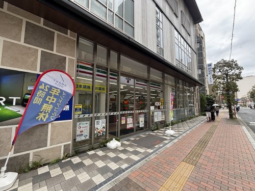コンビニ　セブンイレブン市川真間銀座通り店（コンビニ）まで15m