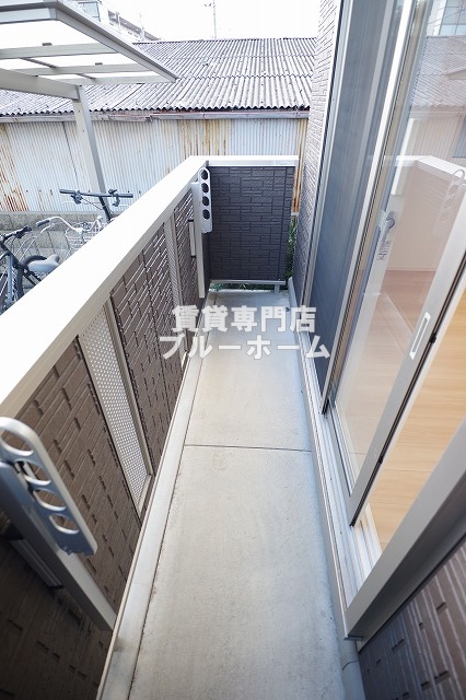 バルコニー　南西向きバルコニー！