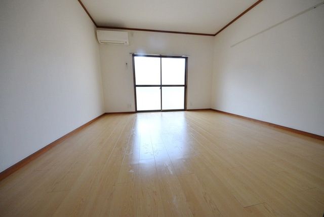 その他部屋・スペース　★日当たりの良い居室です★