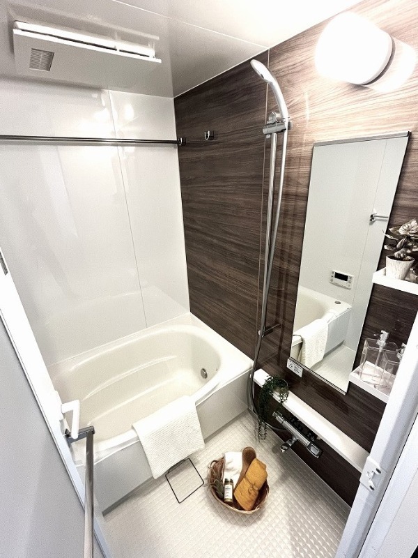 バス・シャワールーム　同一仕様写真(モデルルーム)