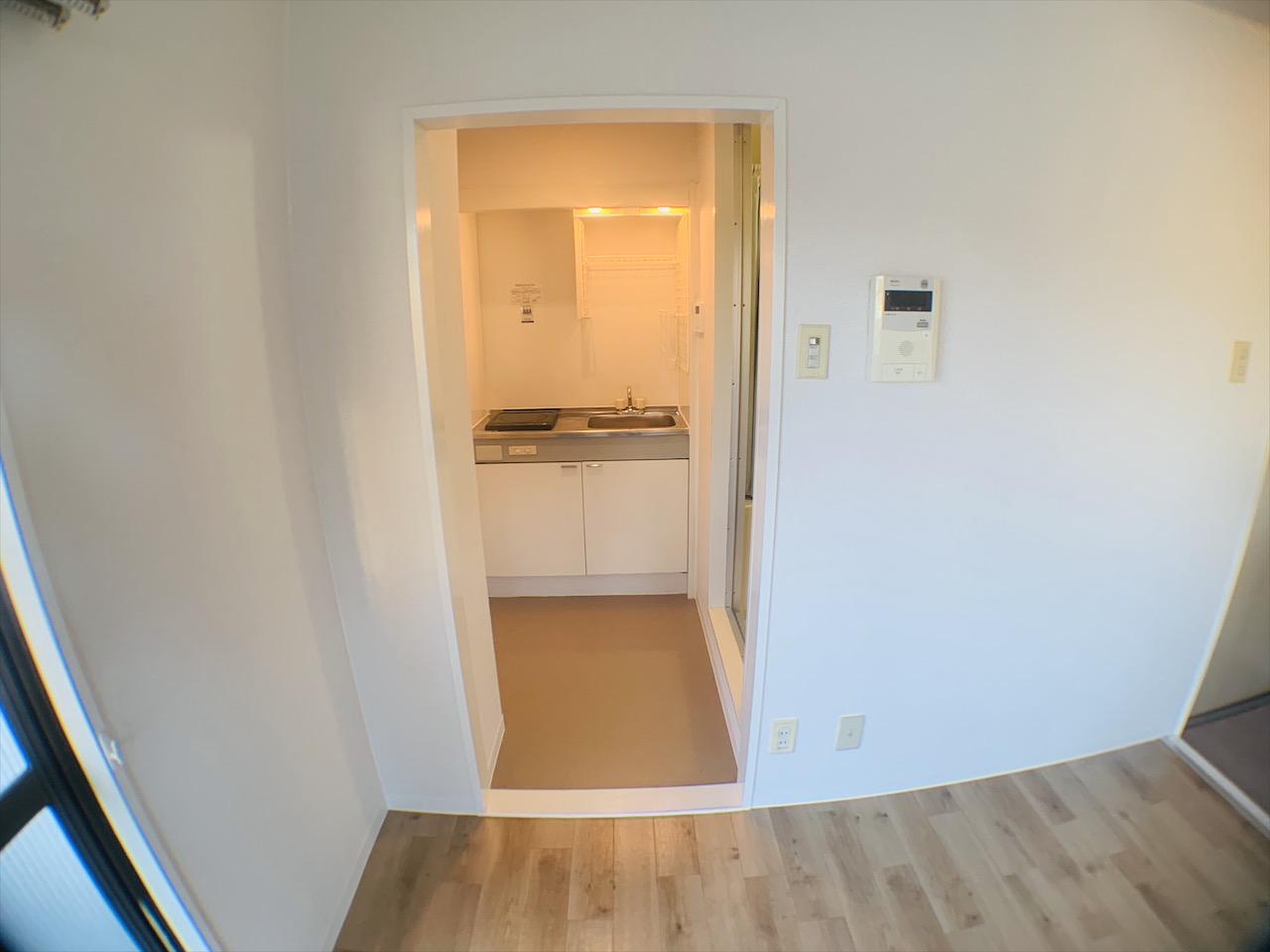 居室・リビング　南向きで明るい洋室です♪