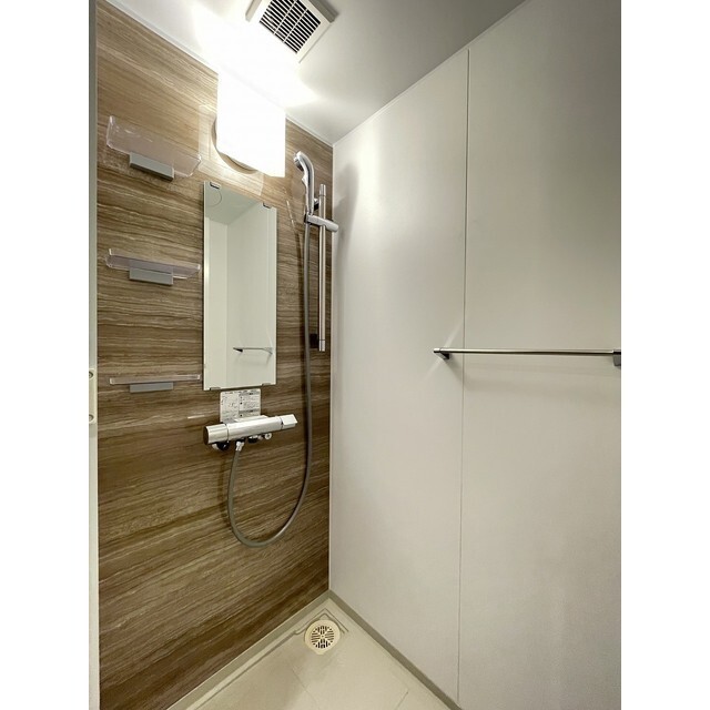 バス・シャワールーム　シャワールーム