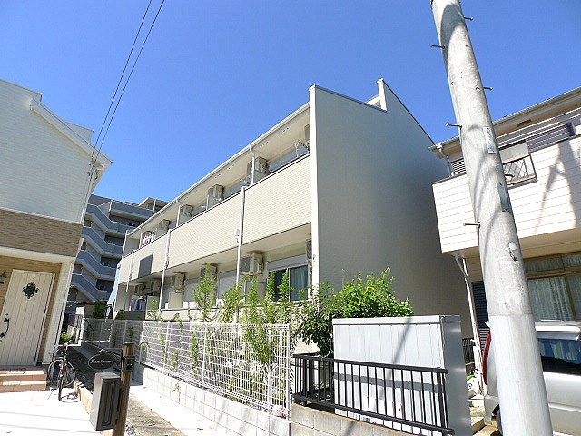 建物外観　ウエストハイム大袋のご紹介はアソシエ住まいの窓口にお任せくだ