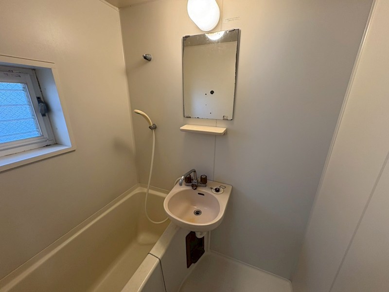 バス・シャワールーム　反転部屋参考