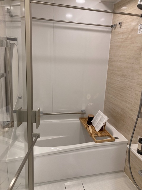 バス・シャワールーム　※写真は同タイプ住戸です。