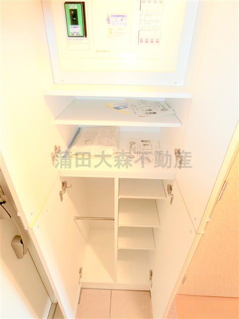 その他設備　玄関収納