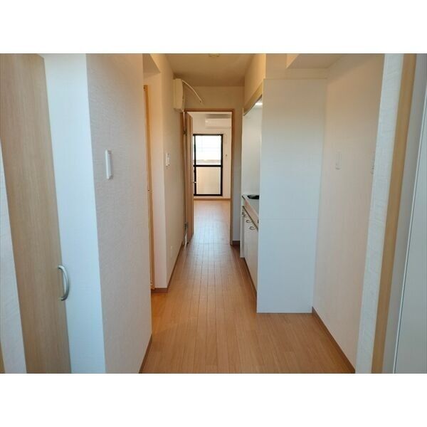 玄関　※同系統別室の写真です