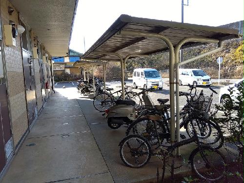 その他共有部分　駐輪場完備