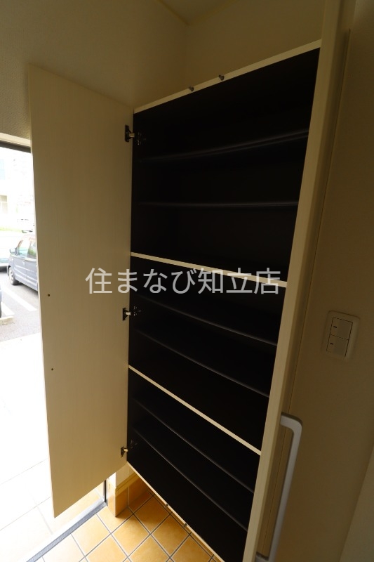 玄関　同型タイプ