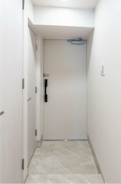 玄関　別部屋同仕様