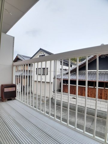 バルコニー　バルコニーがあります