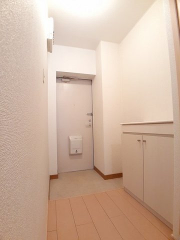 玄関　明るい玄関です