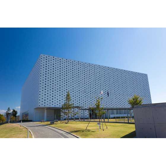 図書館　金沢海みらい図書館（図書館）まで2662m