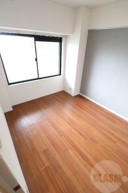 その他部屋・スペース　５．９帖の洋室です