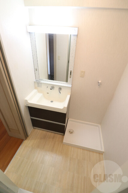 洗面設備　広めの脱衣スペース