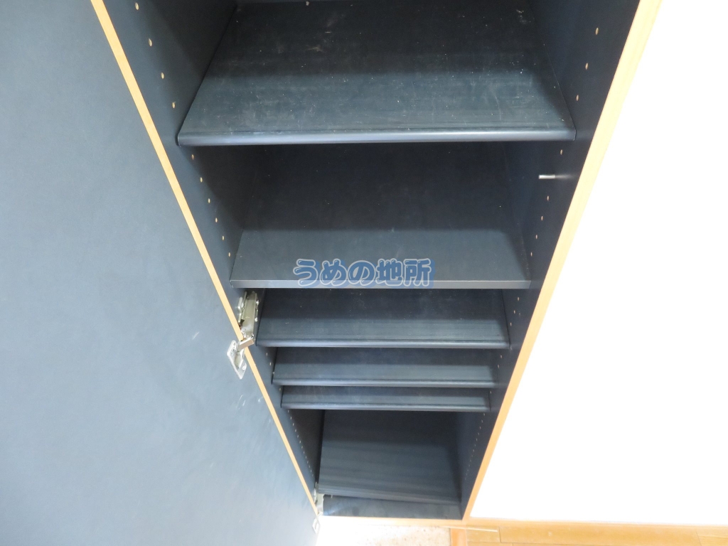 その他　靴箱下