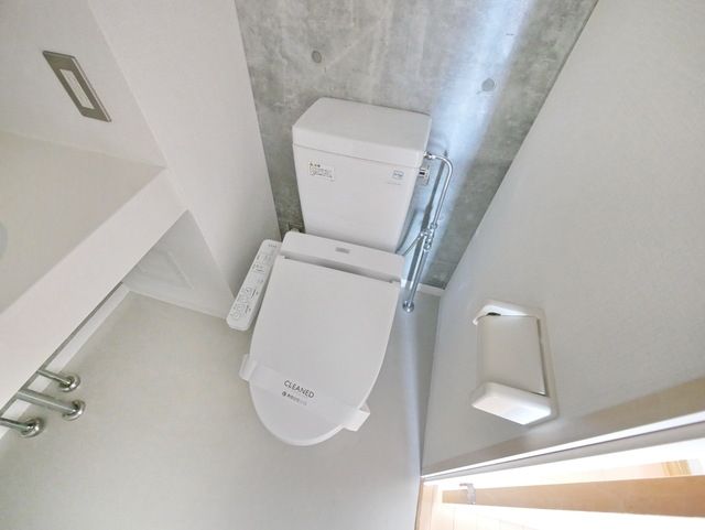 トイレ　※別部屋参考写真です