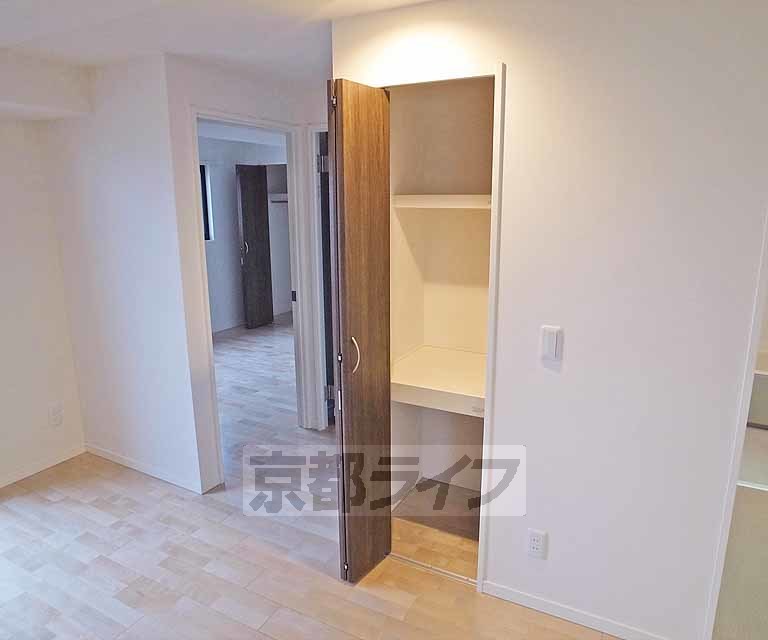 収納　こんなところにも！