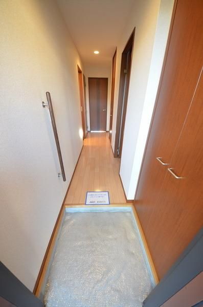 玄関　★お部屋探しはタウンハウジング高幡不動店まで★