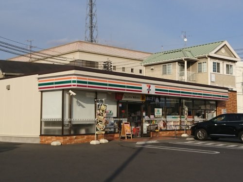 コンビニ　セブンイレブン 岡山三門東町店（コンビニ）まで230m