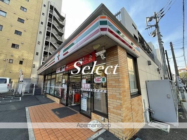 コンビニ　セブンイレブン（コンビニ）まで82m