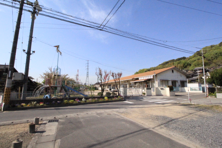 幼稚園・保育園　本荘保育園（幼稚園・保育園）まで1111m