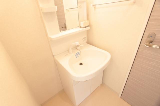 洗面設備　洗面台もあります