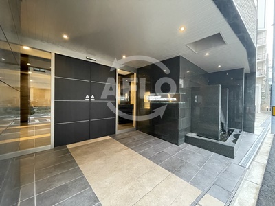 エントランス　エステムコート梅田・茶屋町IIIネクスタ　エントランス