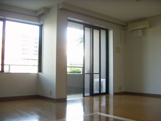 居室・リビング　★★明るい居室★★