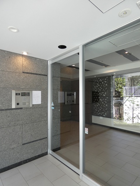 エントランス　エントランス