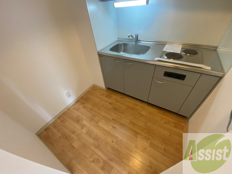 キッチン　キッチンです。一人暮らしなら十分な大きさですね。