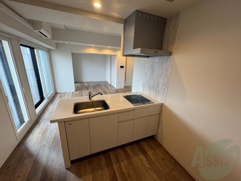 キッチン　キッチンはスペースも広々していて使いやすそうですよ！