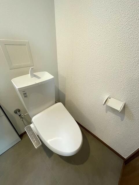 トイレ　※別部屋参考写真